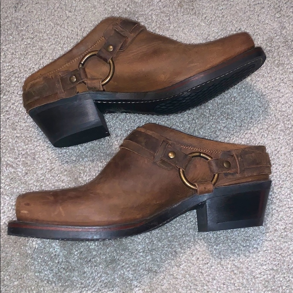 Fyre Leather Slip on Mule.
